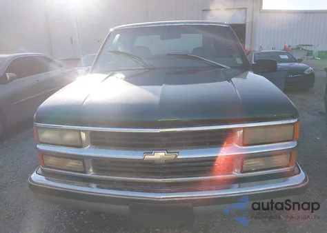 1997 Chevrolet C1500 Fleetside from USA, damaged, VIN 1GCEC19W2VE143729